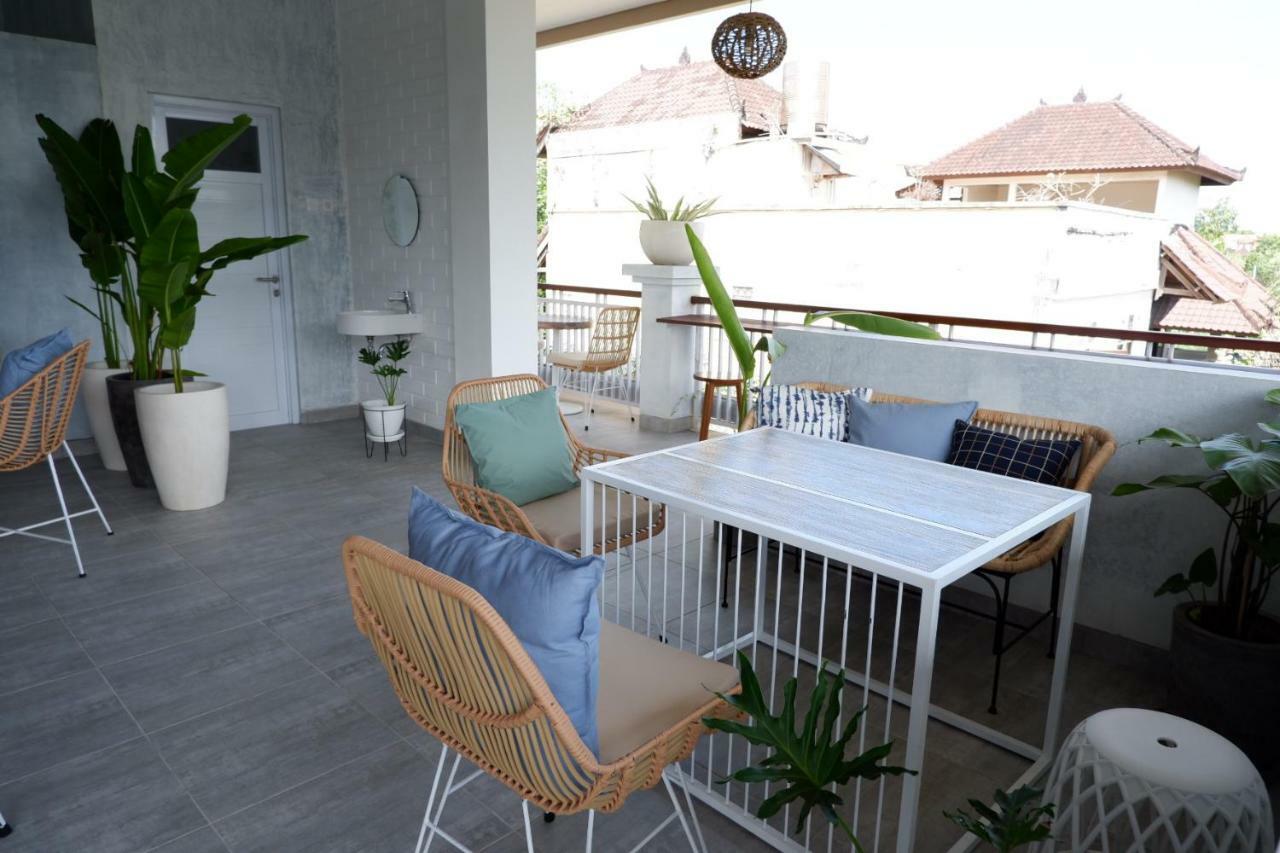 Hotel The Sloth Bali à Canggu Extérieur photo